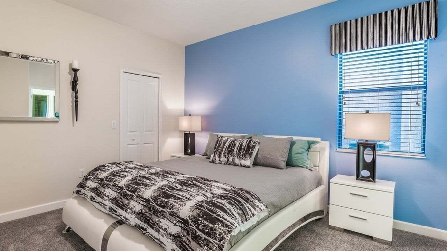 Room 4, Comfy Vacation Home, Private Pool!, Osceola