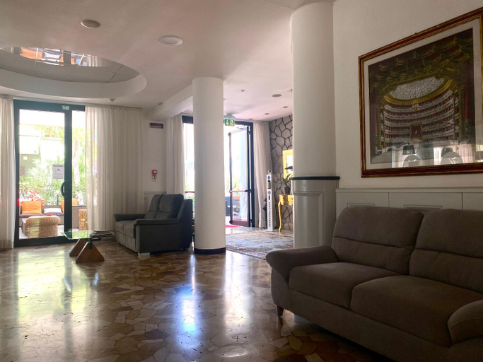 Public Area 2, Hotel New Primula, Rimini