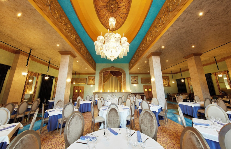Food & Drinks 5, PortAventura Hotel Gold River, Tarragona