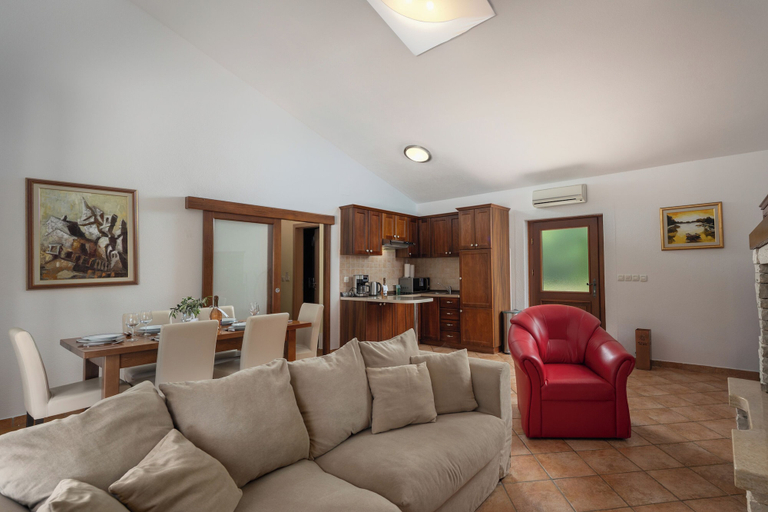 Living area 5, Pool House in Greenery Near Trget, Raša