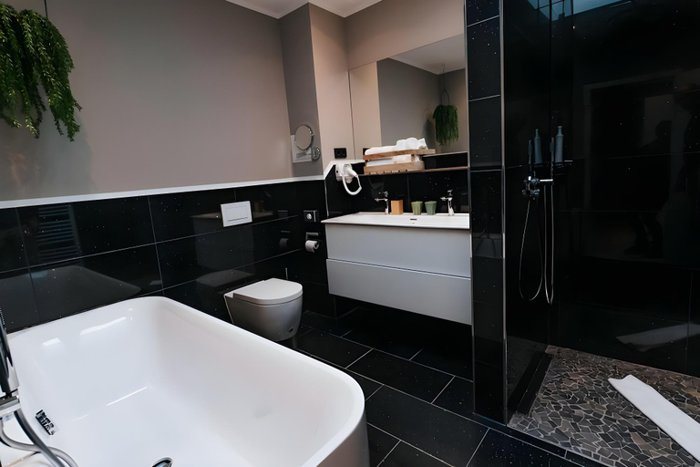 Bathroom 4, The Blasky, Frankfurt am Main