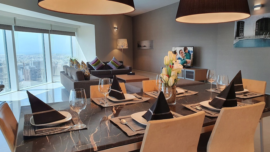 Food & Drinks 5, Ascott Park Place Dubai, Dubai
