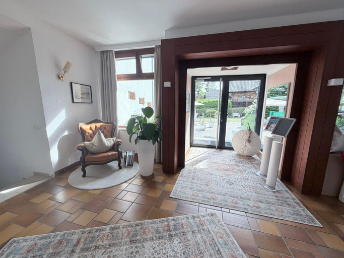 Public Area, Seehaus "Karnten Inn" mit direktem Seezugang und E-Ladestation, Feldkirchen