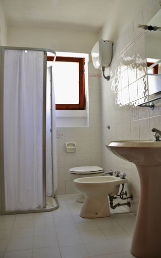 Bathroom, Residenza Gli Eucalipti, Sassari