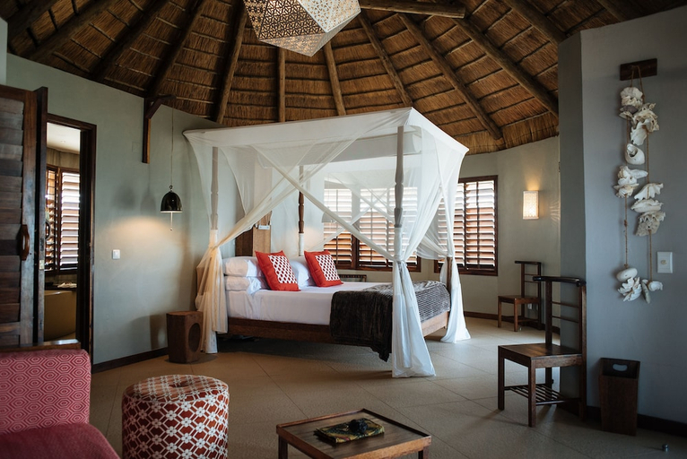 Bedroom 4, Coral Lodge, Mossuril