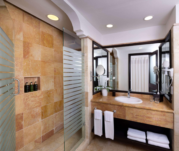 Bathroom 3, Melia Caribe Beach Resort - All Inclusive, Salvaleon de Higuey