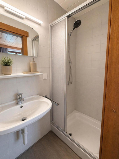 Bathroom 3, Pension Sonneck, Sankt Johann im Pongau