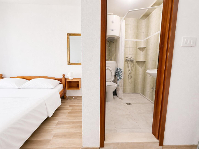 Bedroom 2, Apartments & Rooms Mare, Baška Voda