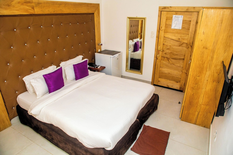 Bedroom 2, Hôtel Les Orchidées, Cotonou