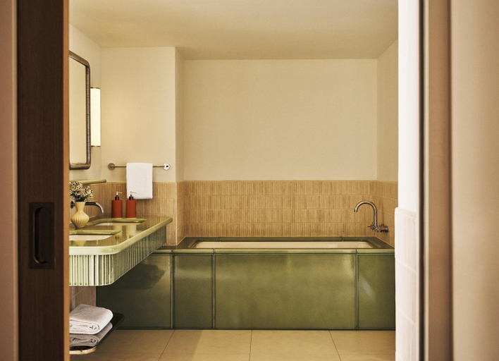 Bathroom 3, Hôtel Palais de la Méditerranée - The Unbound Collection by Hyatt, Alpes-Maritimes