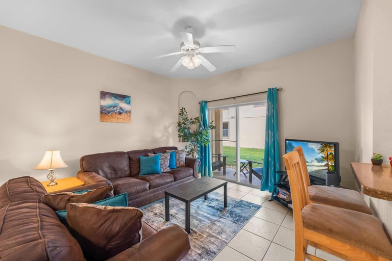 5, Tranquil Townhouse 3 bed Lazy River Resort, Polk