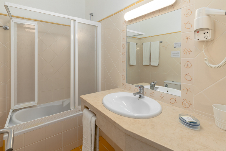 Bathroom 4, Villas Joinal, Albufeira