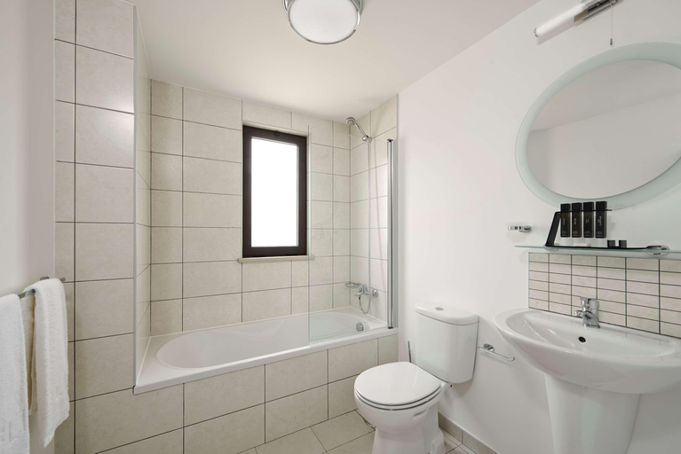 Bathroom 4, Sol Dunas Family Fun