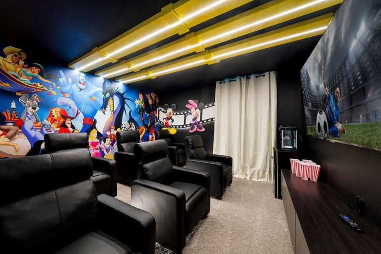 Interior 2, Theme Dream Lux Vacation Home!, Osceola
