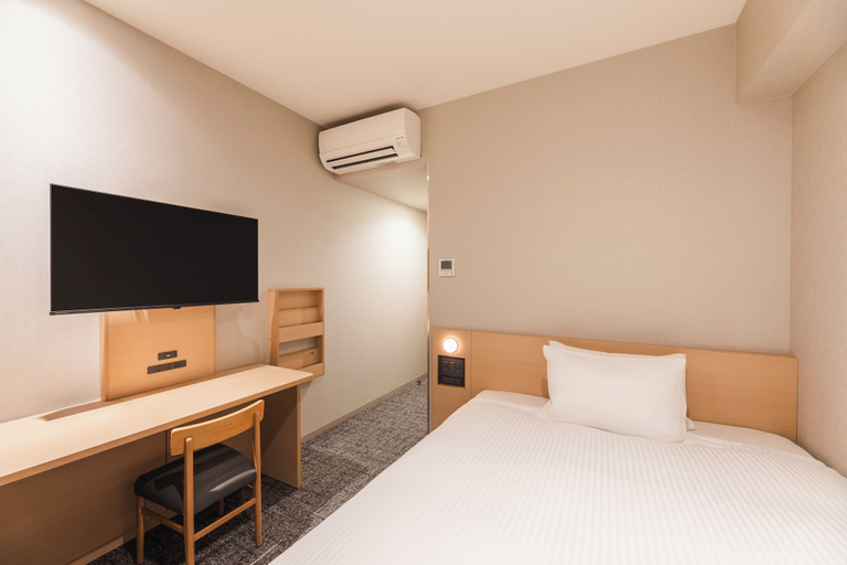 Room 5, Sotetsu Fresa Inn Kitakami, Kitakami