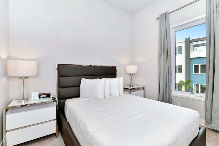 Room 2, Private Condo, Ideal for Groups, Duplex 238, Osceola