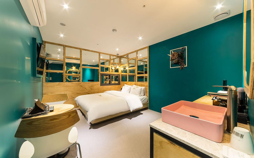 Bedroom 2, Anyang Beomgye Byeol Hotel, Anyang
