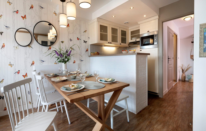 Dining 4, Houlgate Duplex Apartment for 6, Calvados