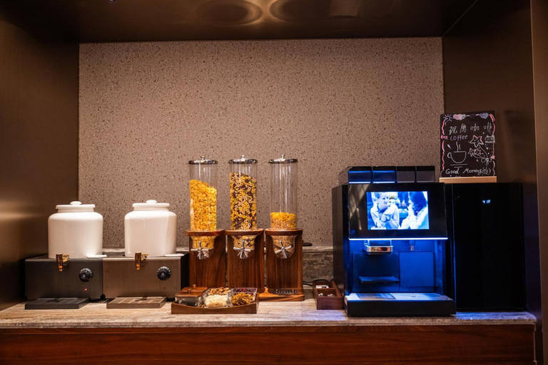 Food and beverages 4, Mercure Chengdu Global Center, Chengdu