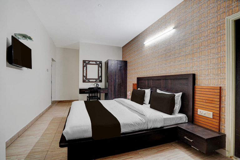 Room 5, Single Room Hotel Greatwall, Ludhiana