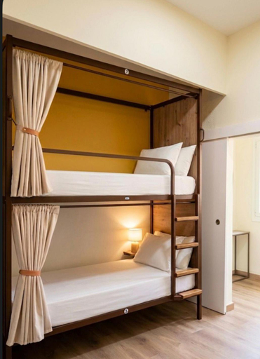 Bedroom 4, Itaca, Barcelona