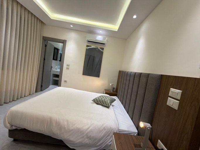 Bedroom 3, 204 JRE apartment with stunning boulevard veiw, Wadi Essier