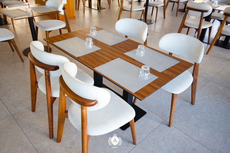 Food & Drinks 5, Kraja Hotel, Durrësit