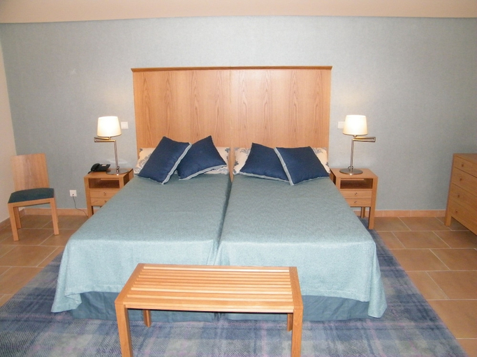 Bedroom 3, INATEL Linhares da Beira Hotel Rural, Celorico da Beira