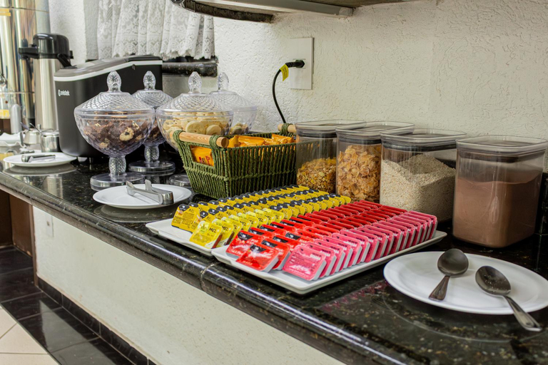Food & Drinks 5, Argentin Palace Hotel, Americana