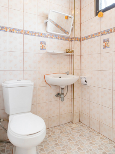 Bathroom 5, Naiyang Cottage, Phuket Island