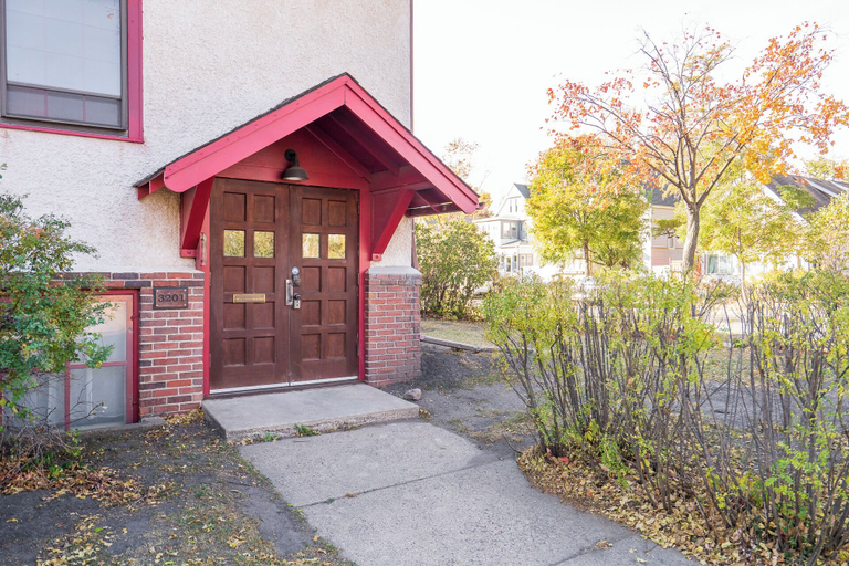 Exterior & Views 2, Lyndale Church Lodge, Hennepin