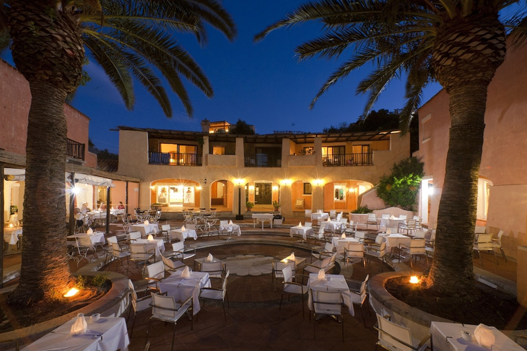 Food & Drinks 4, Bagaglino I Giardini Di Porto Cervo, Olbia-Tempio