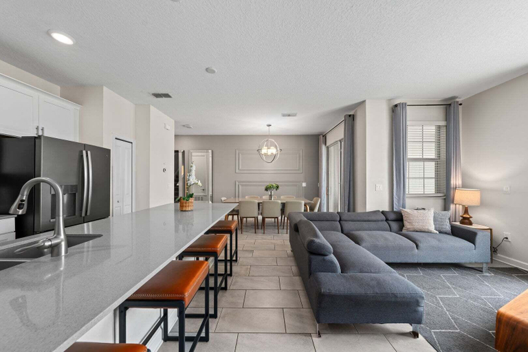 Living area 5, Chic Resort Getaway 15 Min to Disney, Osceola