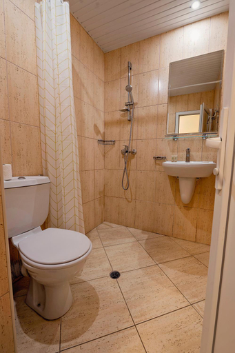 Bathroom 3, Opera Family Hotel - former City Mark hotel, Varna