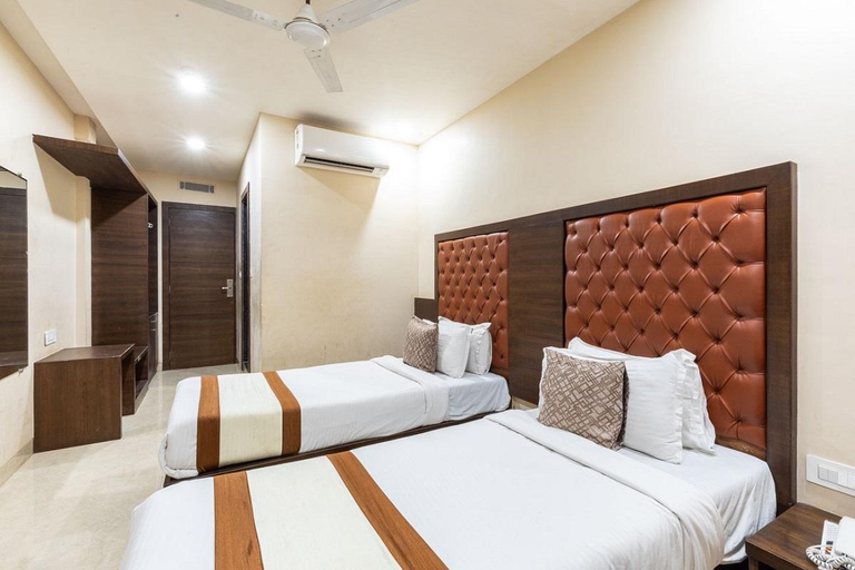 Bedroom 2, Hotel BKC Suite, Mumbai Suburban