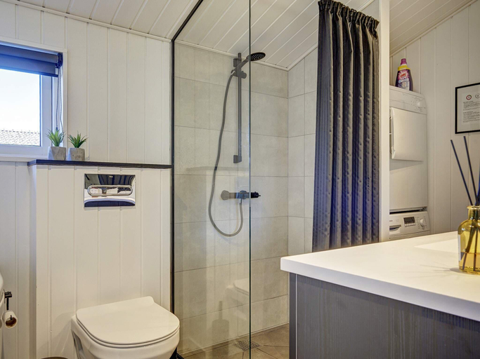 Bathroom 3, 4 star holiday home in Nexø, Bornholm