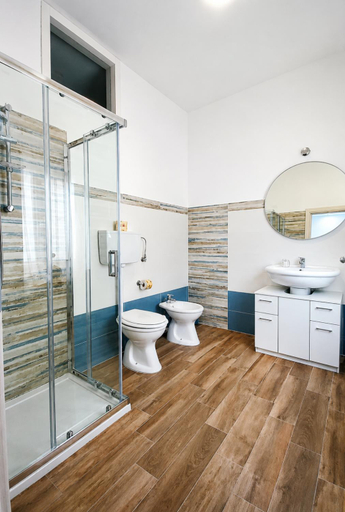 Bathroom 2, Acquamarina B&B Deluxe, Cosenza