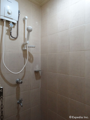 Bathroom 3, Davao Royal Suites and Residences, Davao City