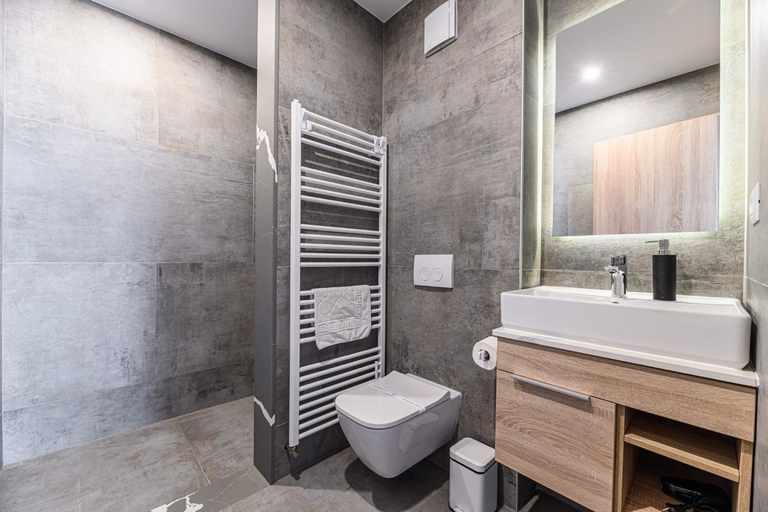Bathroom 3, KOA - Aparthotel, Brasov