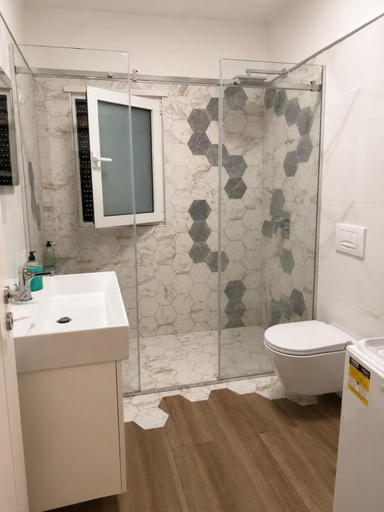 Bathroom, Silent Apartments, Kavajës