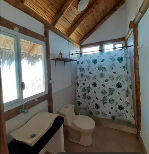 Bathroom 2, Casa Las Mantas Santa Marianita, Manta