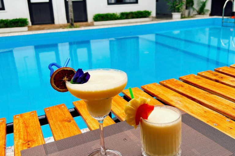 Food & Drinks 5, The Pineapple House, Hoa Lư