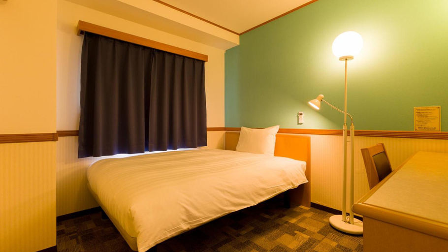 Bedroom 2, Toyoko Inn Yokohama Stadium-mae No.1, Yokohama