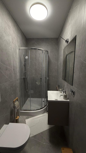 Bathroom 3, Apartamenty Nadjeziorna, Ełk
