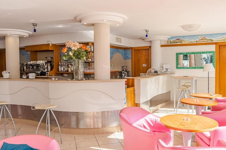 Others 2, Hotel Tre Rose New 2026, Rimini