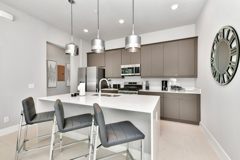 Private kitchen 5, Private Condo, Ideal for Groups. apt - 136, Osceola