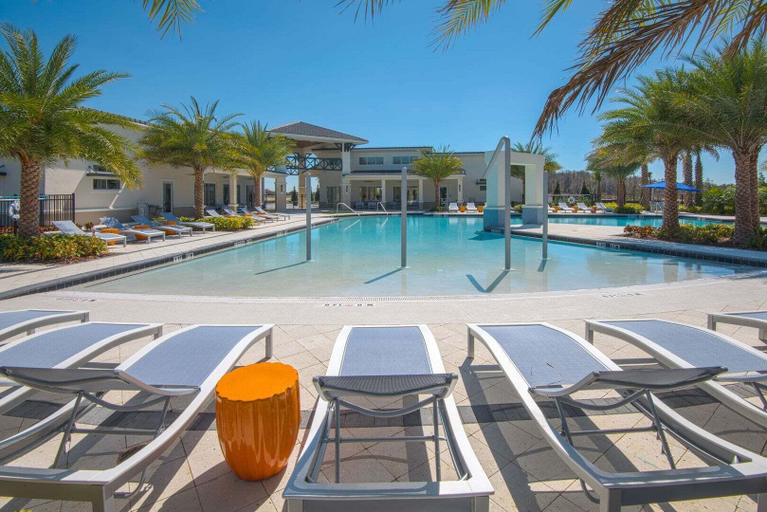 Pool, Modern Sonoma Paradise w Private Pool & BBQ Grill Sleeps 32, Osceola