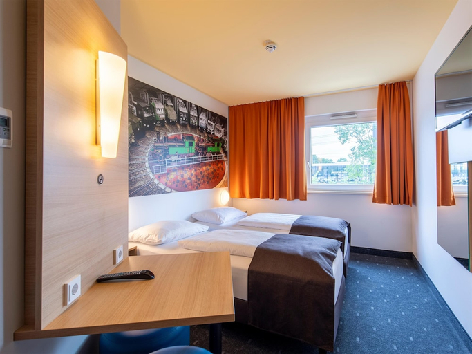 Bedroom 4, B&B Hotel Augsburg, Augsburg