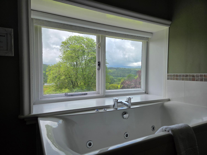 Bathroom, Sawrey House, Cumbria