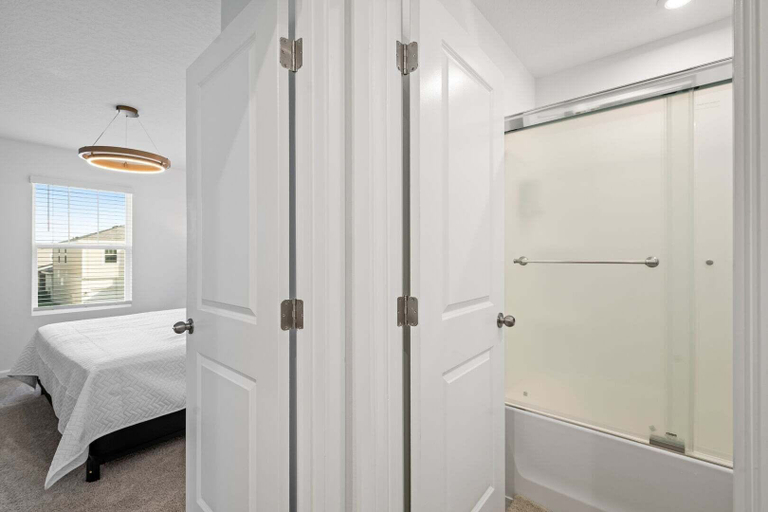 Room 2, New Welcoming Resort Home w/ Private Pool, Sleeps 20, Osceola